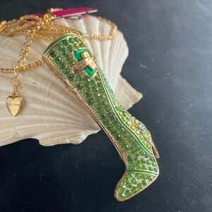 NEW BETSEY JOHNSON BLUE MAGICAL CRYSTAL EMBELLISHED CHAIN NECKLACE